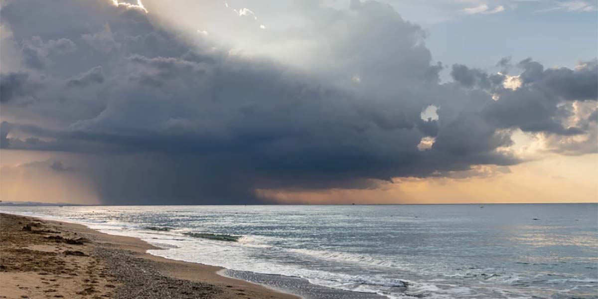 Il Mediterraneo ribolle: le catastrofi un’inevitabile conseguenza